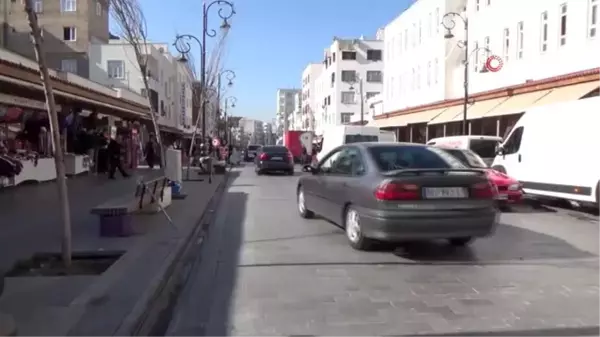 Sur esnafından 'asfalt mı parke taşı mı' referandumu