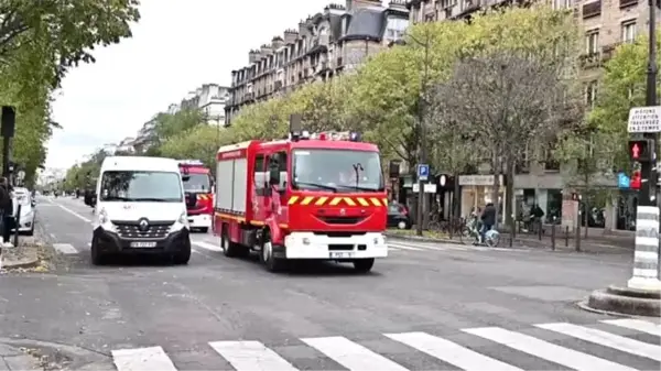 Fransa'da sarı yelekliler gösterilerin birinci yılında sokaklarda