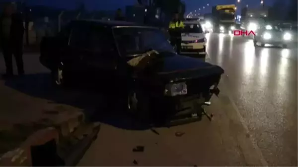 Otomobil ile çarpışan motosikletteki çift, yaralandı