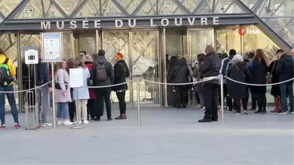 Louvre Müzesi'nde Leonardo da Vinci SergisiZiyaretçi Sayısında Rekor