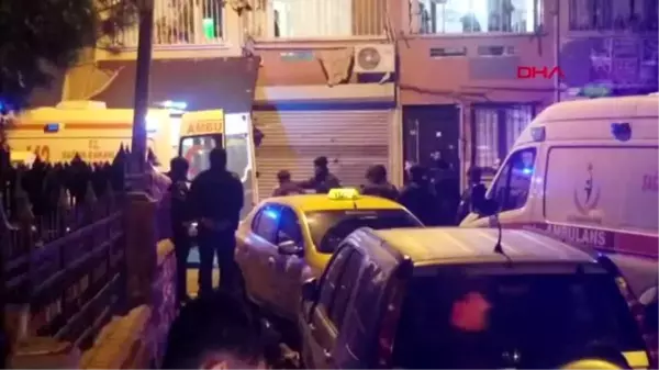 Beyoğlu'nda oğlu ile polise ateş eden baba vurularak yakalandı