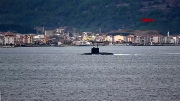 Çanakkale rus denizaltısı 'novorossiysk, akdeniz'e iniyor