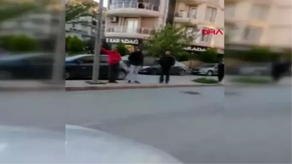 İzmir'de korkutan çatı yangını