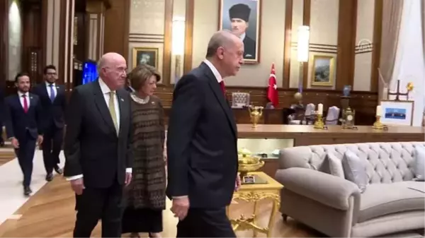 Cumhurbaşkanı Erdoğan, Meksika Büyükelçisi Hernandez ve eşi Mediha Hernandez Osmanoğlu'nu kabul etti