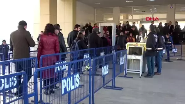 Tekirdağ çorlu'daki tren faciası davasında 3'üncü duruşma; babası ölen gülgen'in sözleri ağlattı