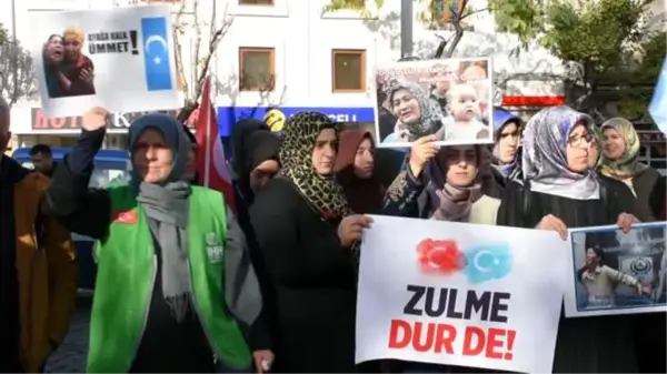 Çin'in Doğu Türkistan politikaları protesto edildi