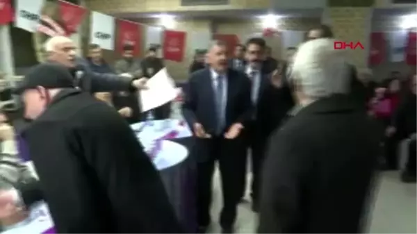 Elazığ'da chp kongresinde yumruklu kavga