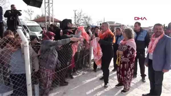 Geyikli deve güreşleri'nin ilk kadın ağası bu bambaşka bir şey