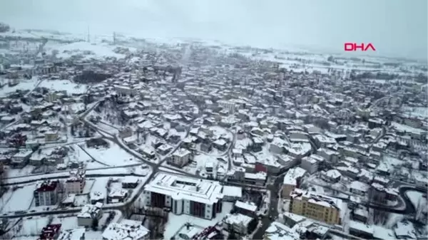 Kahramanmaraş karın etkisi altındaki göksun'da 24 saati aşkın süredir elektrikler kesik