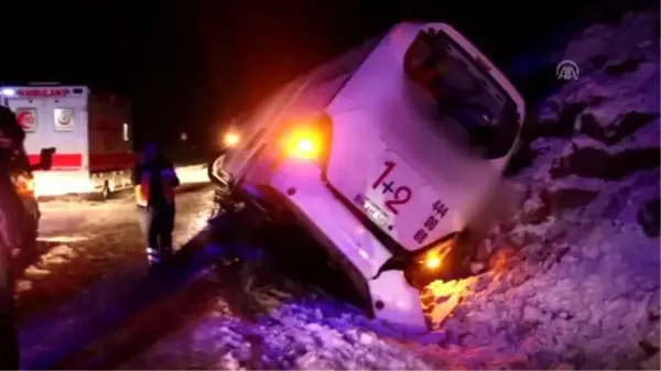 Konya'da otobüs devrildi: 9 yaralı