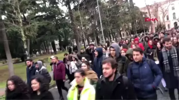 Beyazıt'ta eylem yapan gruba polis müdahalesi