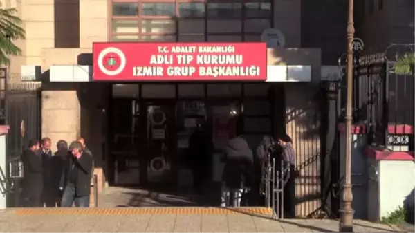 Organ naklinden sonra hayatını kaybeden hastanın ailesi otopsiyi bekliyor