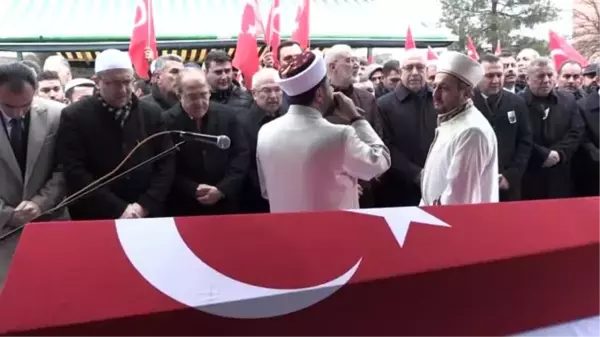 Şehit Uzman Onbaşı Fatih Akbulut son yolculuğuna uğurlandı (3)