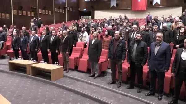 Doğu Türkistan'da Yapılan Sağlık ve Yaşam İhlalleri Konferansı