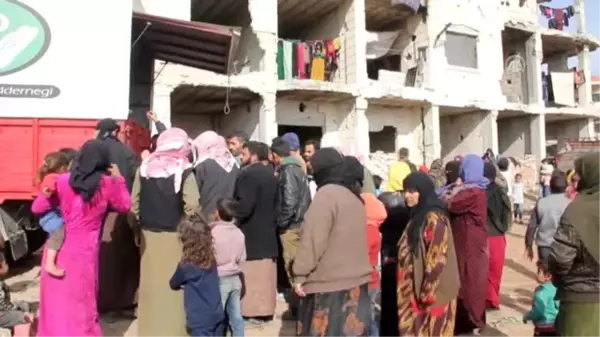 Suriye'de zor şartlarda yaşayan ailelere sıcak yemek yardımı - HATAY