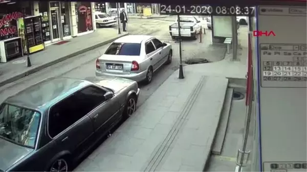 Kırıkkale kırıkkale'de 6 aracın karıştığı trafik kazası: 3 yaralı