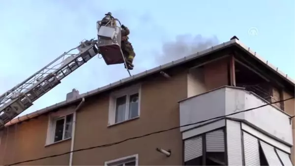 Avcılar'da bir evde çıkan yangın söndürüldü