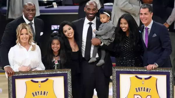 Vanessa Bryant, eşi Kobe Bryant ve kızı Gianna için duygusal bir mesaj paylaştı