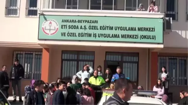 Beypazarı'nda polislerden özel eğitim okuluna ziyaret