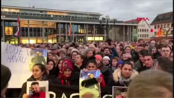 Hanau'da binlerce kişi ırkçılığı lanetlemek için gösteri düzenledi