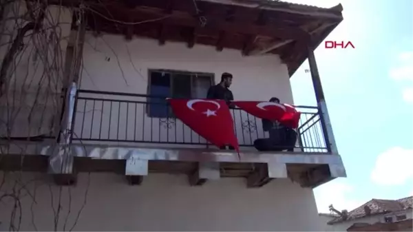 Uşak'a idlib şehidi ateşi düştü