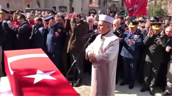 Şehit Uzman Onbaşı Muhammed Yılmaz, son yolculuğuna uğurlandı