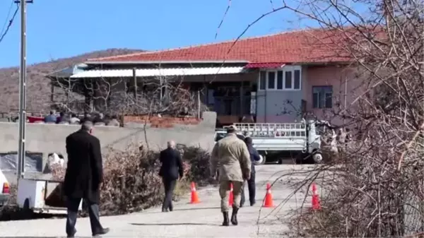 İdlib'de şehit olan Uzman Onbaşı Ragıp Soylu Coşkun'un ailesine şehadet haberi verildi