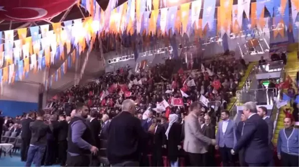 AK Parti'li Akbaşoğlu, Çankırı Merkez İlçe Kongresi'nde konuştu