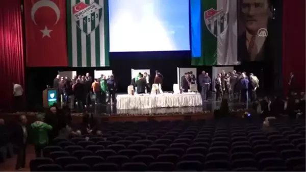 Eski Bursaspor Başkanı Ali Ay, kulüp üyeliğinden ihraç edildi