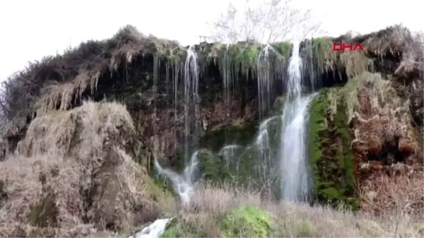 Heyelan nedeniyle çöken Güney Şelalesi, yeniden çağlıyor