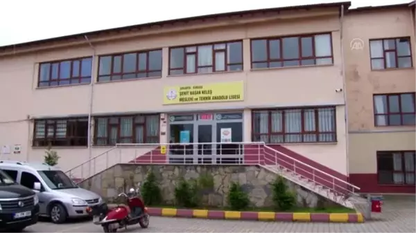 Meslek lisesi öğrencileri 