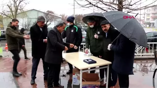 ERZİNCAN Kaymakam Baştürk'ün cenazesinde maskeli tedbir