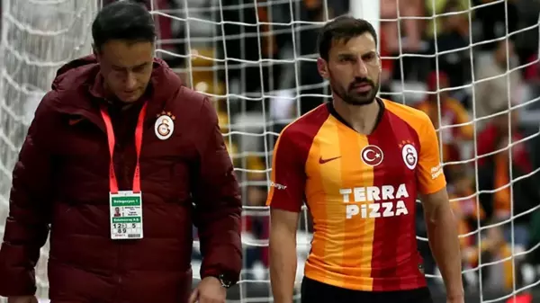 Galatasaray, Şener Özbayraklı ile sezon sonunda yollarını ayıracak