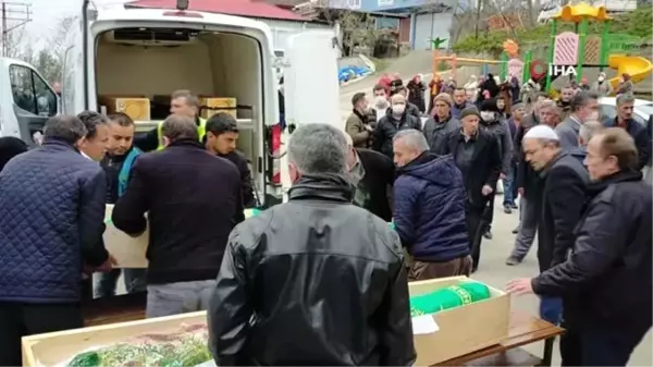 Eski belediye başkanının öldürdüğü karı-koca toprağa verildi