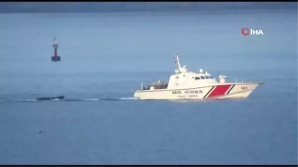 Yunan askerleri göçmenlerin yakıtlarını alıp deniz ortasında bıraktı