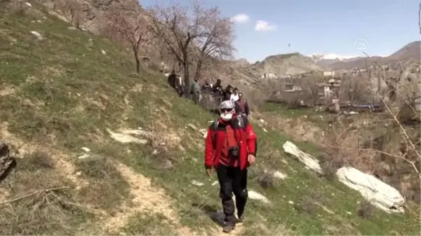 Hakkari'de keşfedilen mağaraların turizme kazandırılması amaçlanıyor