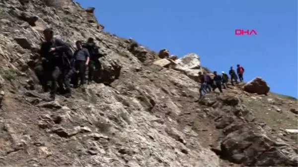 Hakkari'de keşfedilen 7 mağara turizme kazandırılacak