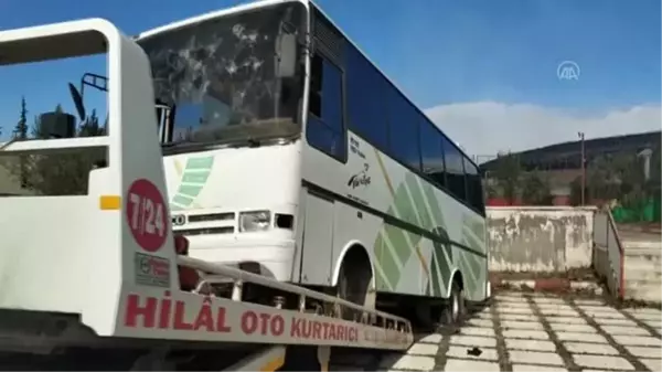 Hurda otobüs engelliler için kafeteryaya dönüştürülüyor