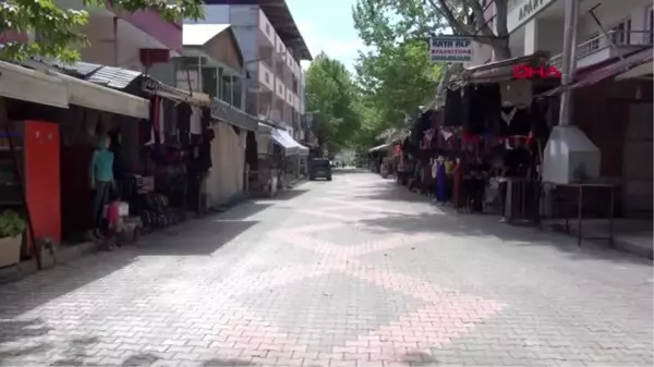 KAHRAMANMARAŞ Kaplıcalarıyla ünlü Ilıca'da koronavirüs sessizliği