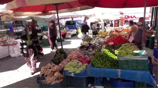 ÇANAKKALE Küçükkuyu semt pazarında 'Sabit Tavan Fiyat Uygulaması'