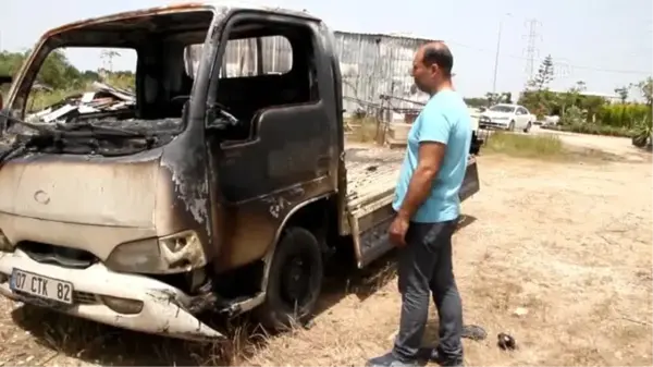 Serik'te deposu yanan iş yeri sahibinden yardım talebi