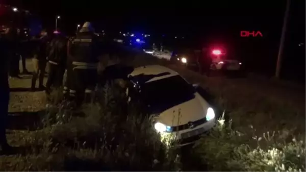 AKSARAY Polisin 'dur' ihtarına uymadılar, otomobil kanala düşünce yakalandılar