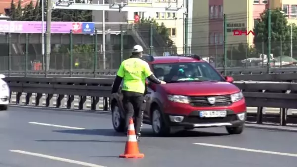 SOKAĞA ÇIKMA KISITLAMASINDA BRANDASIZ KAMYONA CEZA