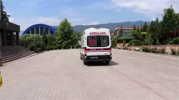 Ambulans helikopter doğum yapan kadın için havalandı