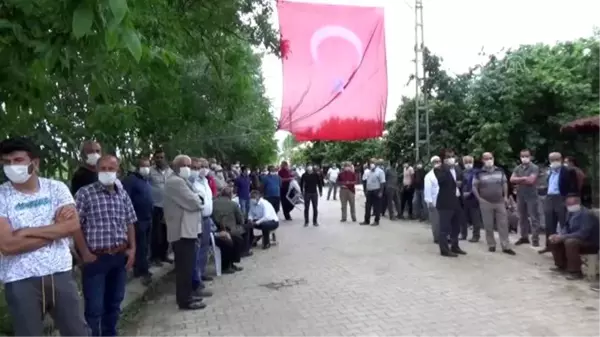 Hakkari'de şehit olan Uzman Çavuş Uğur Bora son yolculuğuna uğurlandı