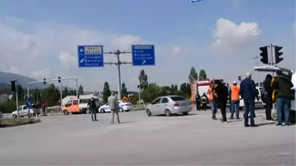 Trafik kazası: 3 yaralı