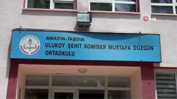 İmkansızlıklar içerisinde imkan oluşturan köy okulu