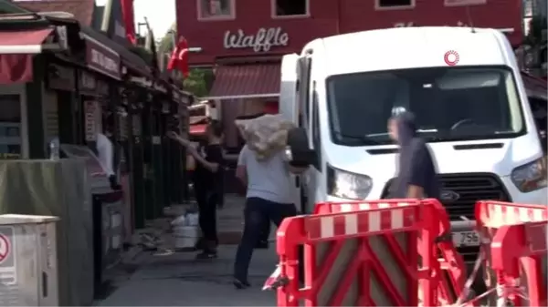 Ortaköy'deki göçükte dükkanı boşaltan esnaf: 