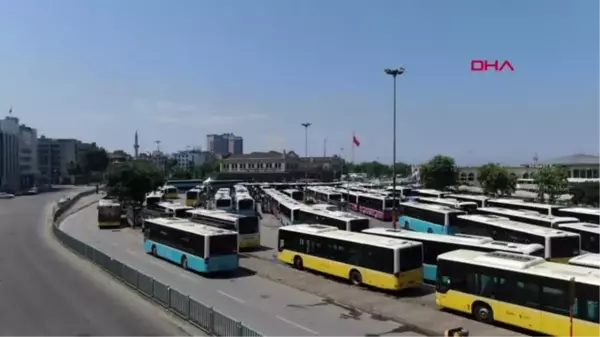 KISITLAMADA BOŞ KALAN KADIKÖY MEYDANI HAVADAN GÖRÜNTÜLENDİ