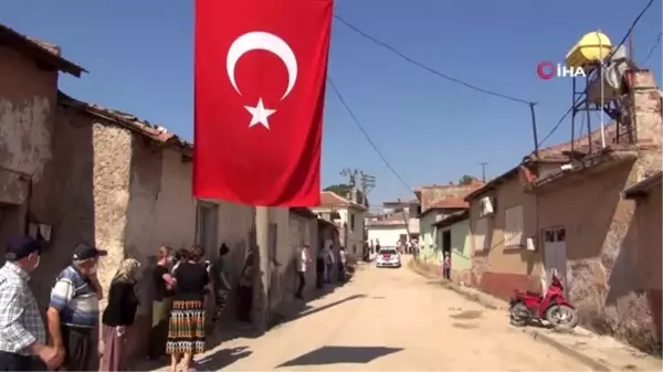 Manisa kahraman şehidini uğurladı